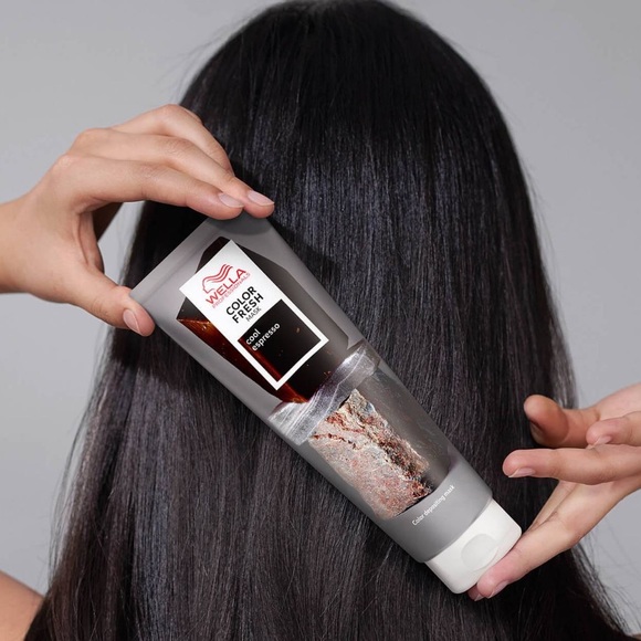 Wella Professionals Semi-Permanent Color Refresh - Set of 2 - Picture 3 of 11